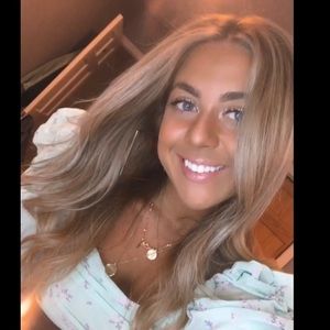 Meet your Posher, Gabrielle